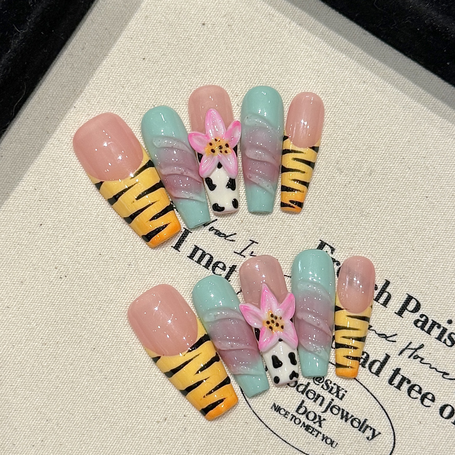 Resin Art With Flowers - 10pcs Pure Hand Pressed Coffin Nail