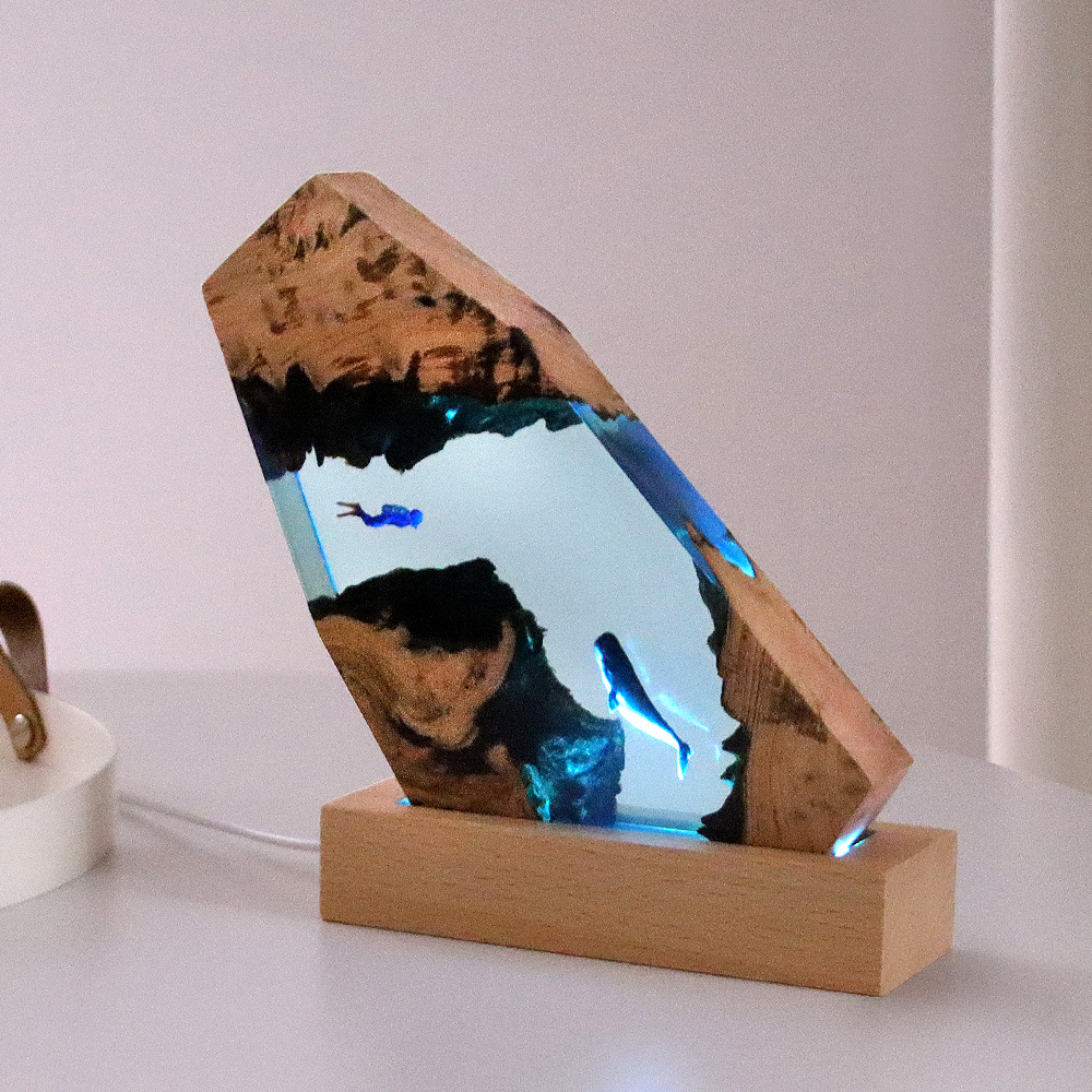 New Underwater Cave Whale Dive – Resin Art Anniversary Gift Bewertung und Preis