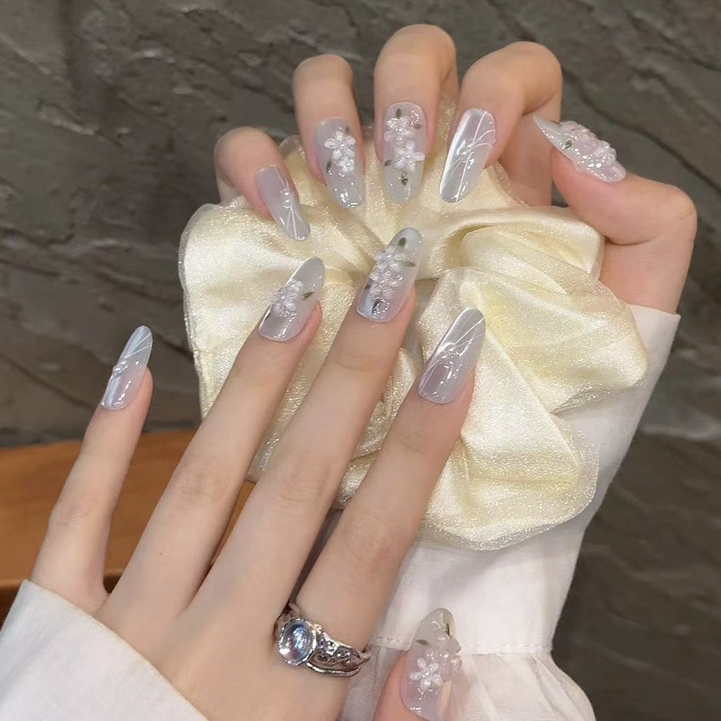 10pcs Glitter Sliver Press On  – Resin Art With Flowers Bewertung und Preis