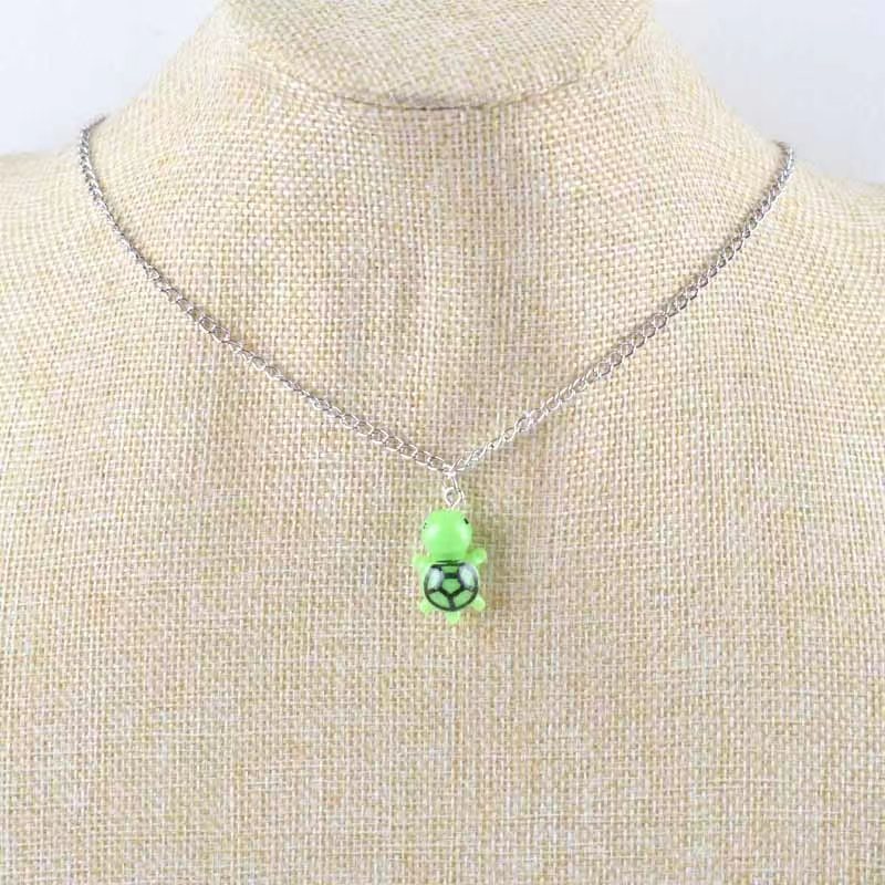 The New Animal Resin Pendant   – Resin Art Necklace Bewertung und Preis