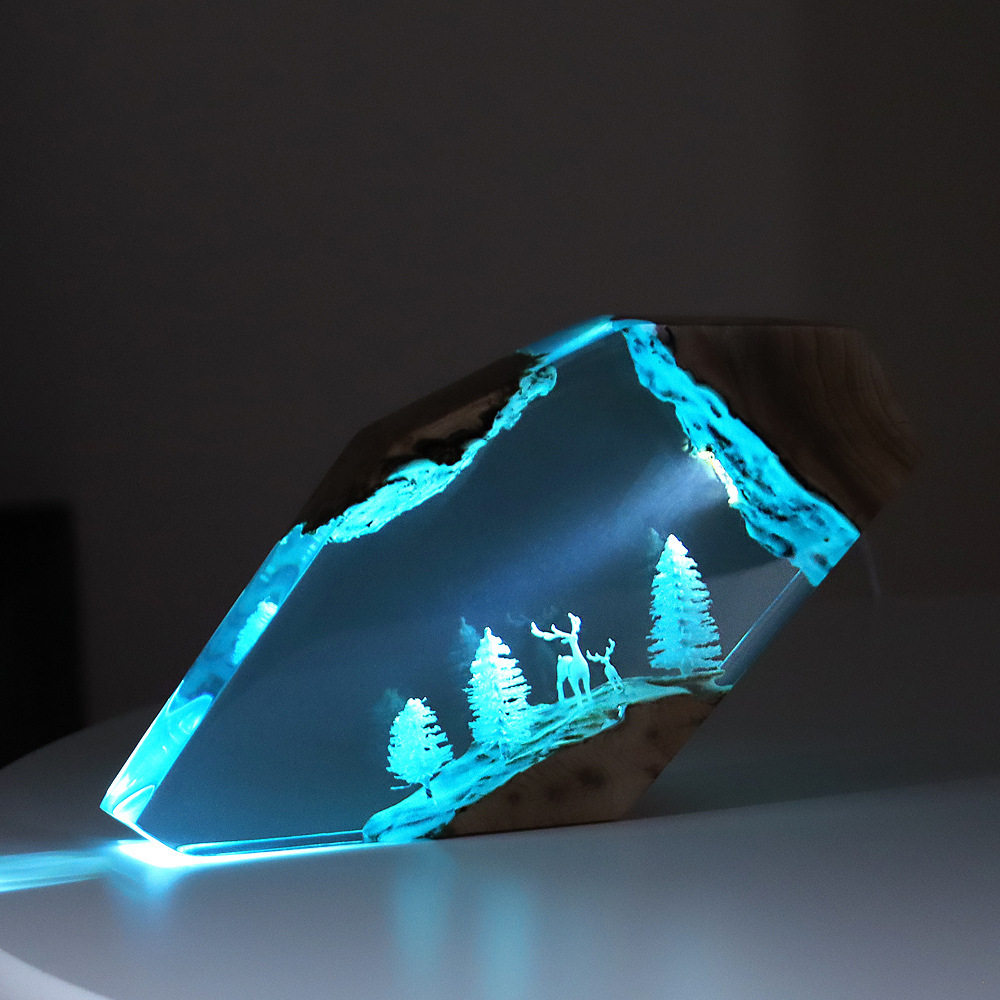Forest Fairy Deer Desktop Art  – Resin Art And Decor Bewertung und Preis