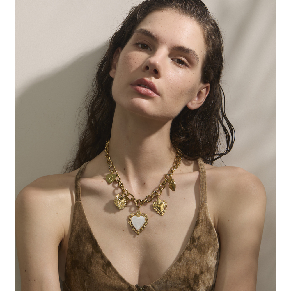 Yhpup 18K Golden Plated Stainl – Resin Art Necklace Bewertung und Preis